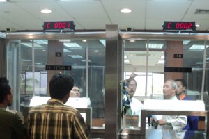 Antrian Bank Indonesia Mesin Antrian di Bank Indonesia